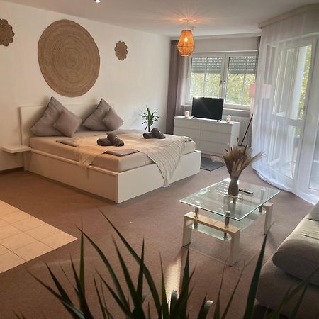 Kingsize Bett Boho Apartment Mit Tiefgarage Naehe Salzburg Freilassing Ngoại thất bức ảnh