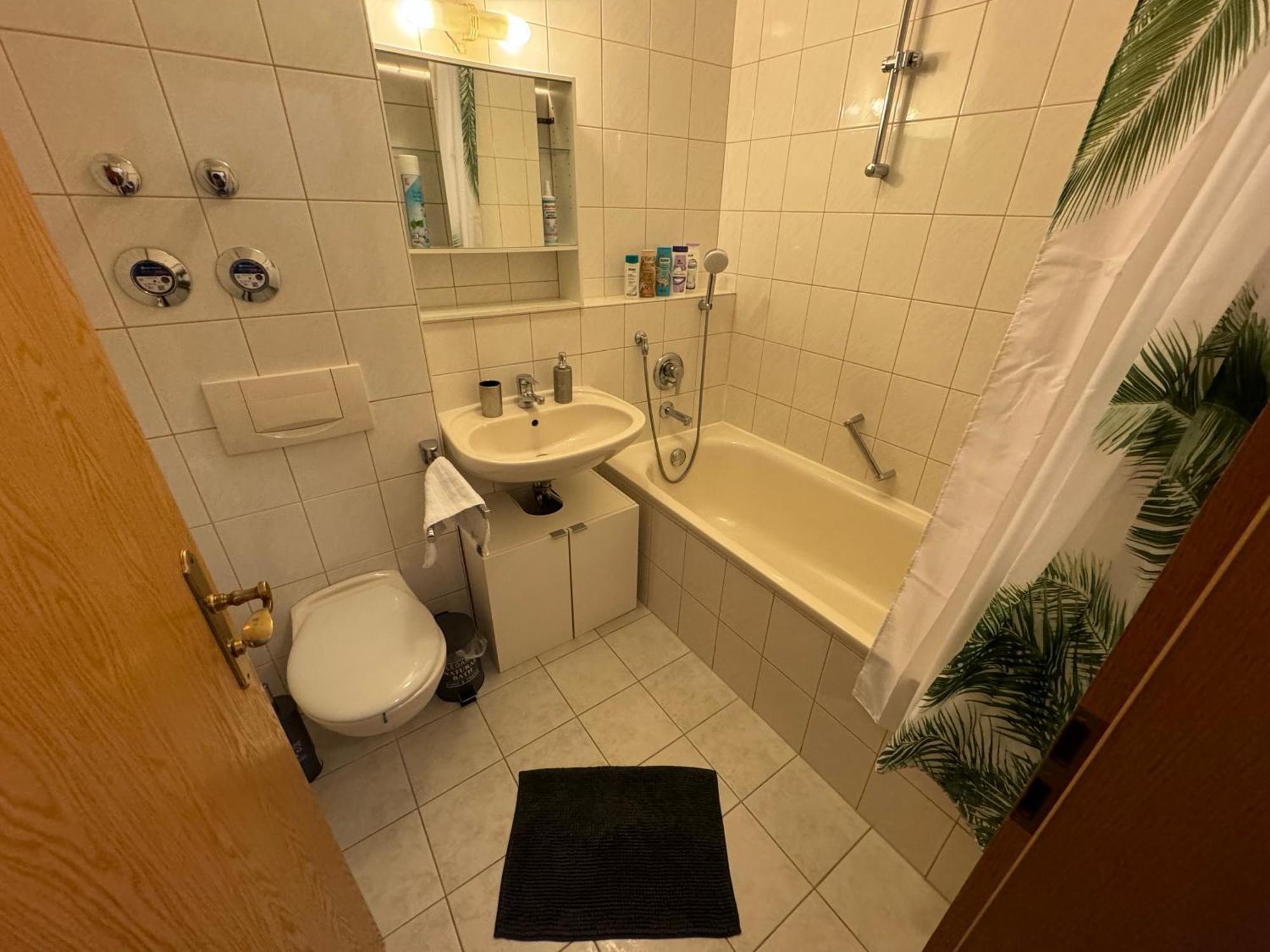 Kingsize Bett Boho Apartment Mit Tiefgarage Naehe Salzburg Freilassing Ngoại thất bức ảnh